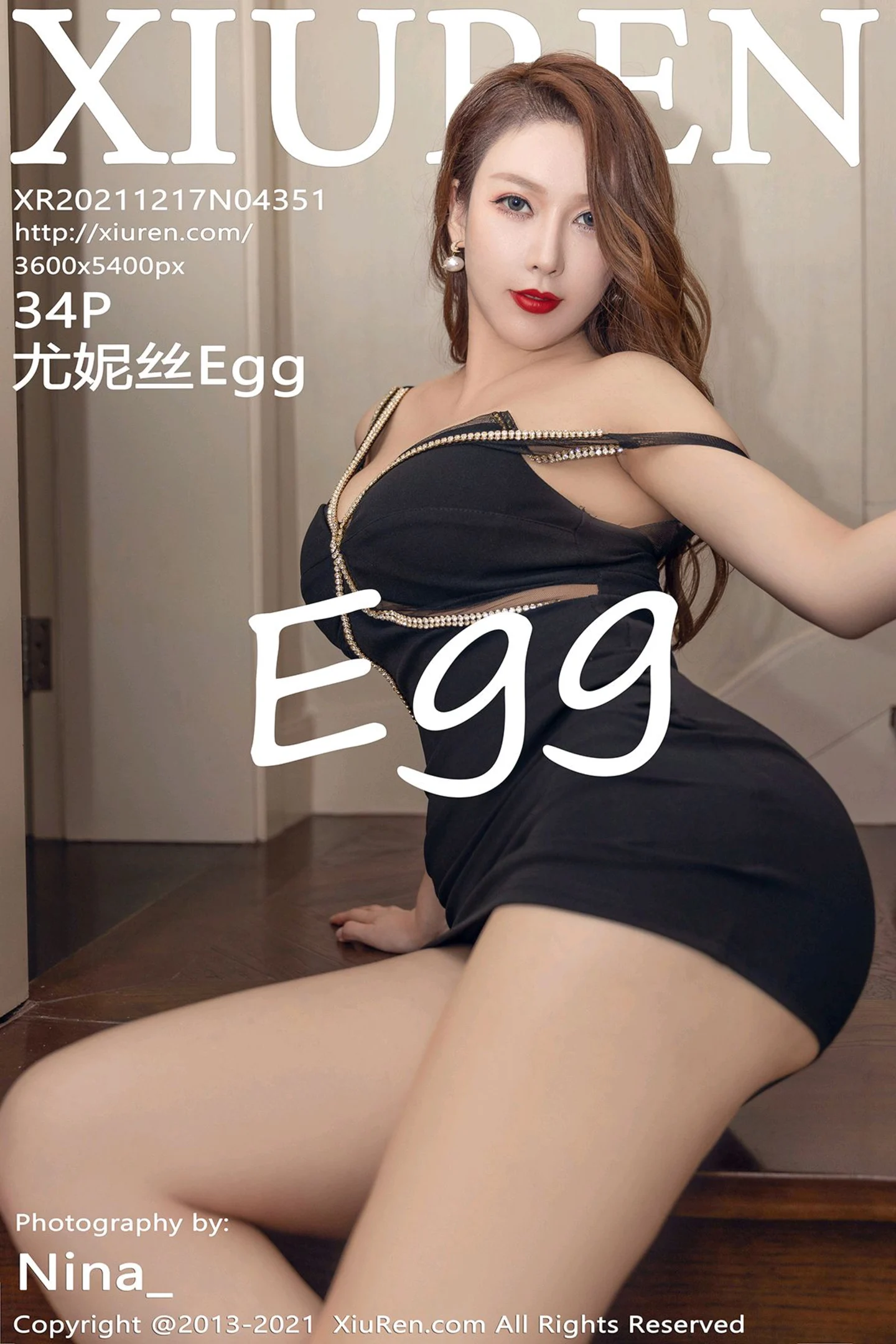 [XiuRen秀人网]VOL.4351 女神Egg 尤妮丝私房黑色低胸服饰配情趣内裤秀丰乳肥臀诱惑写真34P-秀人网官方网站